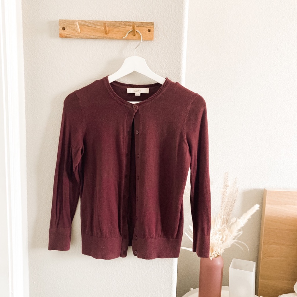 Cute Ann Taylor LOFT Cardigan